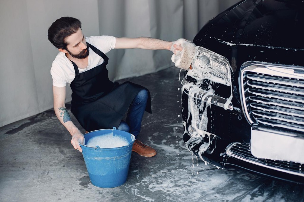 Hand Bucket Wash
